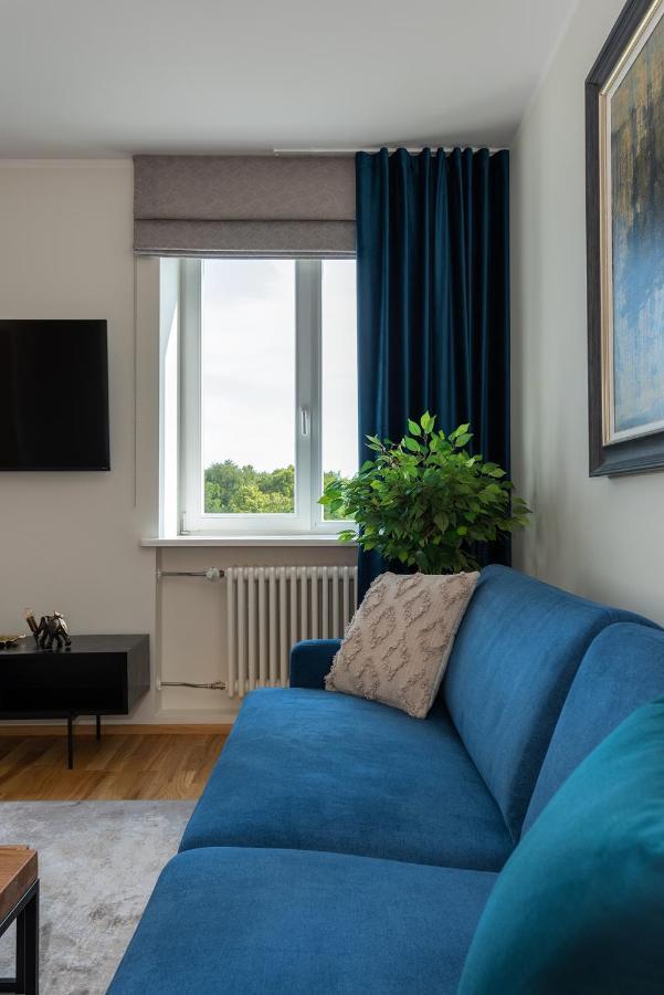 Old Town Luxury Penthouse Apartment With Emajogi View Тарту Екстериор снимка